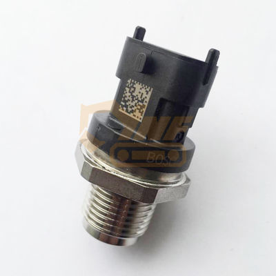 SK130-8 SK140-8 D04FR جهاز استشعار ضغط السكك الحديدية للحفرة Kobelco VA32G6109100 VA32G6109101 32G61-09100 32G61-09101
