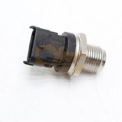 أجزاء حفارة PC210-8 PC200-8 PC240-8 6D114 4D107 6D107 6D114 مستشعر ضغط الوقود 6754-72-1210