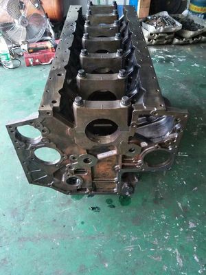 قطع غيار الحفر قطع غيار المحرك لـ Komatsu SAA6D140E-5 كتلة أسطوانة المحرك