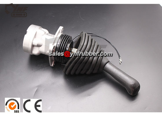 E320B كاتربيلر حفارة المقود قبضة تحكم Assy اليد اليمنى YNF03917
